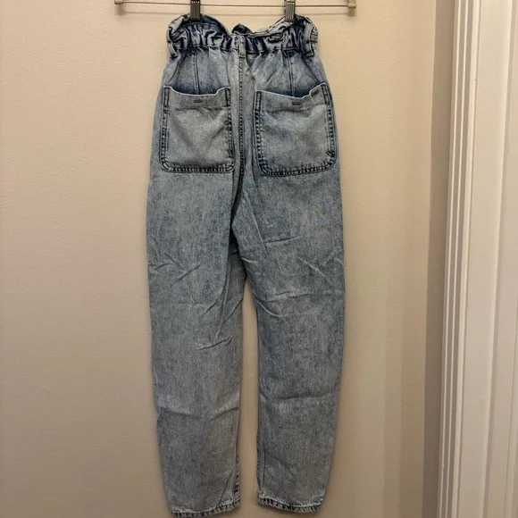 ZARA HIGH-WAISTED PAPERBAG BAGGY JEANS - Picture 4 of 8
